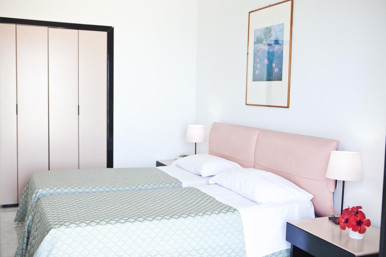 Futura Style Helios Otel Noto Dış mekan fotoğraf
