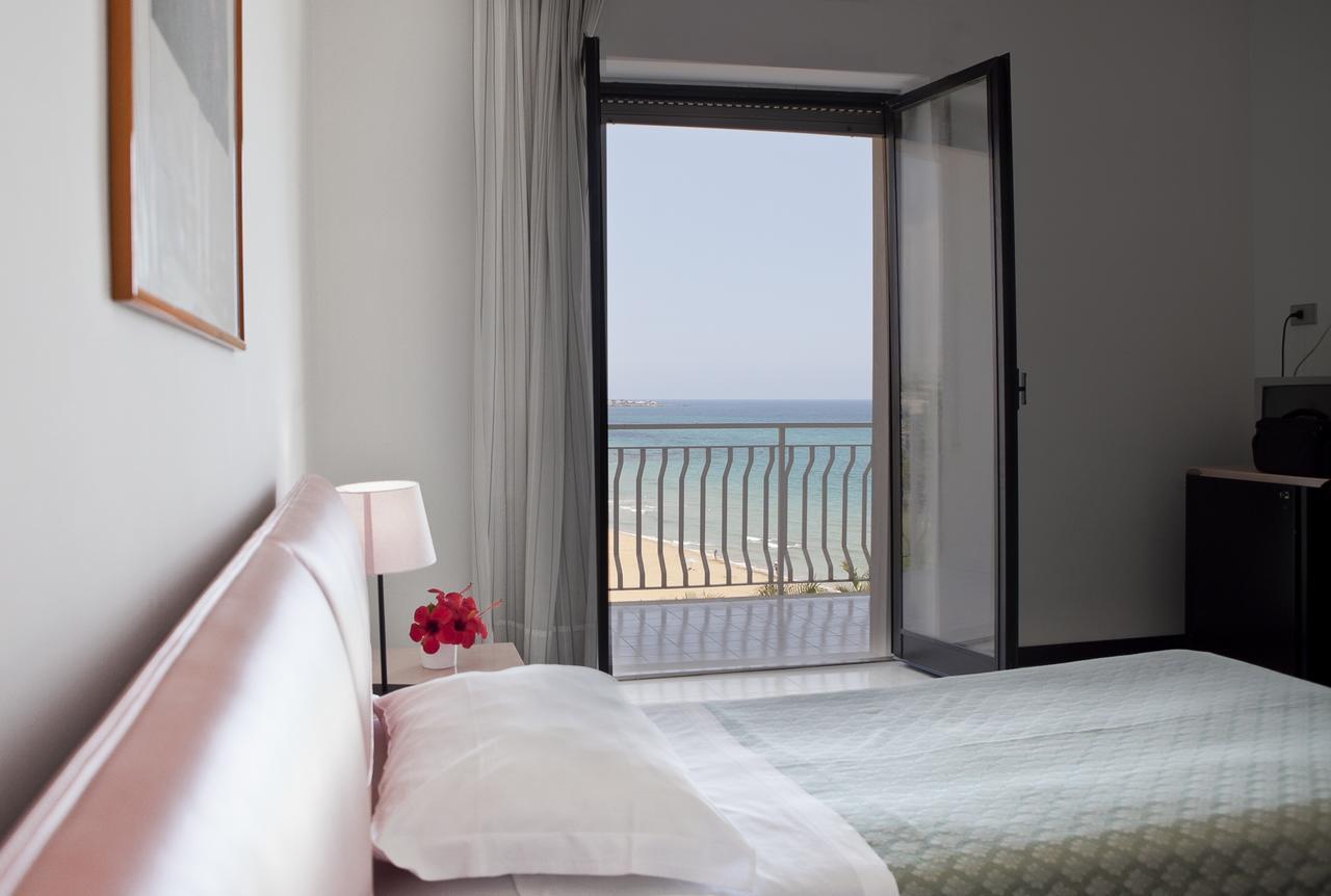 Futura Style Helios Otel Noto Dış mekan fotoğraf