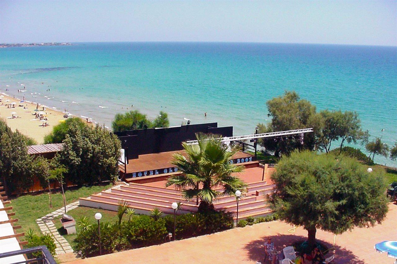 Futura Style Helios Otel Noto Dış mekan fotoğraf